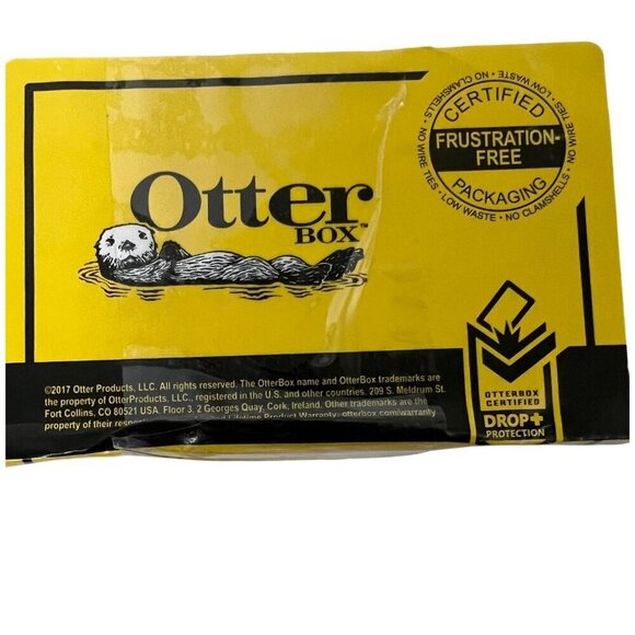 Otter Box Defender Black Case + Belt Clip Apple iPhone 7 8 SE 2nd Gen New USA - Picture 8 of 8